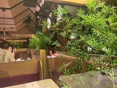 大堂-初蓉丨遇见新川菜(亲贤街荣耀店)