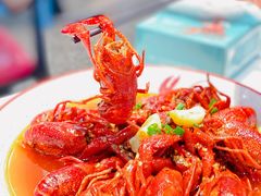 秘制辣卤小龙虾-辣螃铠盆盆蟹大排档(总店)