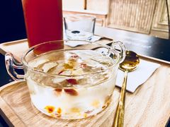 桃胶凉粉-炖物24章·顺时轻养茶(杭州大厦店)