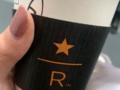 -星巴克臻选(青岛麦凯乐分店)