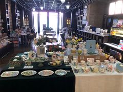 -钟书阁(松江泰晤士小镇店)