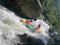 -雅鲁激流探险漂流