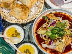 -巴扎美食·新疆菜·西域歌舞表演餐厅(新疆大厦店)