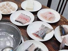 -正能量脆肉鲩火锅