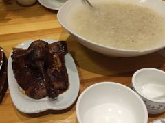 -乌镇那一年小院主题餐厅(甘泉西路店)