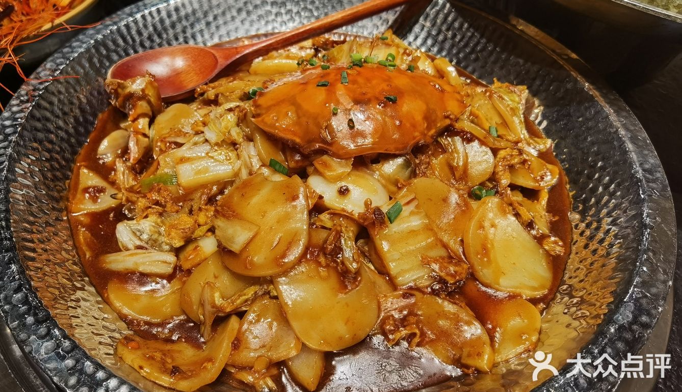 市井烟火气里的鲜味盛宴