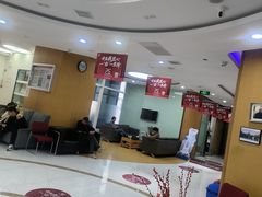 -雅悦齿科(顾村公园店)
