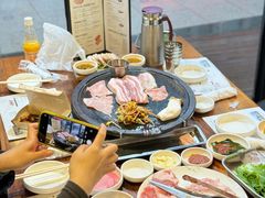 -Dombe豚(黑猪肉街店)