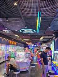 -MELAND CLUB•花园城堡主题亲子乐园•派对•餐厅(广州乐峰广场旗舰店)