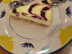 蓝莓轻乳酪蛋糕-萨莉亚意式餐厅(金隅嘉品mall店)