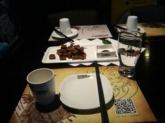 -HIHE Bistro·Oyster Bar(华熙live店)