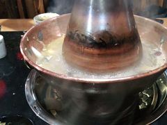 -果松木炭酸菜铜火锅·外婆参鸡汤