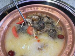 -阿婆情腊排骨火锅(金虹路店)