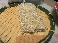 -尚尚仙·酸汤猪手·猪肚鸡火锅(华联万柳购物中心店)