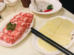 -一席地·本地鸡窝·杭帮鸡火锅(萧山银隆百货店)