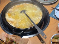 -一朵菌·野生菌探索家火锅(南亚店)