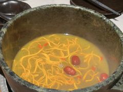 -芸山季·云南山珍菌火锅(人民广场来福士店)