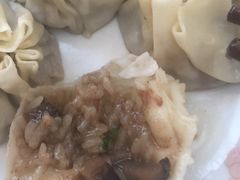 -严氏重油烧麦(民权路店)