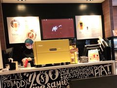-麦当劳(汉口火车站候车室店)