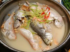 豆酱煮杂鱼-珍味汤馆·潮汕家乡菜(保利文化广场店)