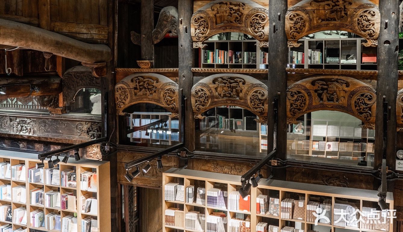 南京最美古风书店｜隐老门东古宅的藏书阁