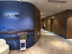 -丽辰酒店(深圳翻身地铁站店)
