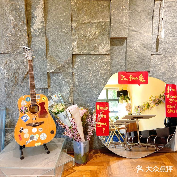 昆明老街角上的非正常咖啡馆