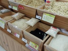 -卜蜂莲花(松江文诚路店)