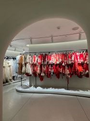 -城市花园婚纱摄影