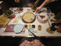 -洪氏嗨捞·猪肚鸡火锅(阳光天地店)
