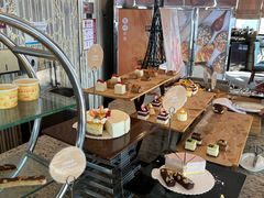 -怡豪大饭店·49楼旋转自助餐厅
