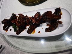 上海本帮熏鱼-金枝玉叶上海人家食府(三里河店)