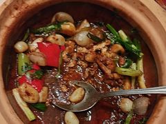 -八府香鸭·啫啫煲(华山路店)