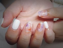 -孔雀手美甲美睫护理