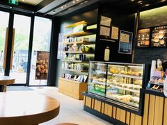 面包甜点陈列柜-星巴克(苏州昆山花桥游站店)