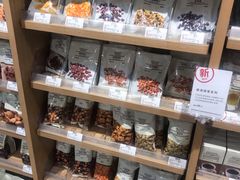 -MUJI无印良品(西湖银泰城店)