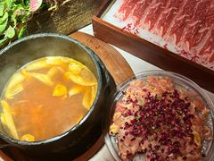 -芸山季·云南山珍菌火锅(人民广场来福士店)