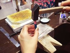 -十八字金·银饰·拼豆·开蚌DIY(魏公芳华里店)