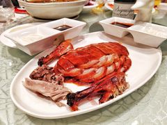 -亢龙太子酒轩(东湖店)