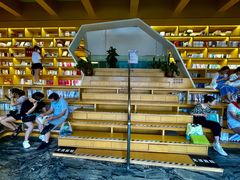 -新华书店(顺峰山公园店)