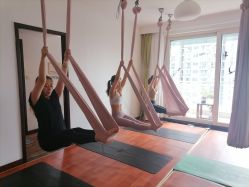 -Yvon yoga 瑜伽·精准体态管理中心