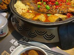 -吞鱼兽麻辣烤鱼(万达店)