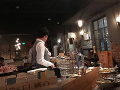 -斯普汇生蚝牛排馆(中骏世界城店)