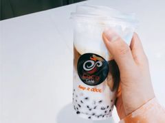 珍珠拿铁咖啡拼盘-CoCo都可(建外SOHO店)