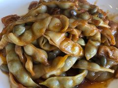 -鹤乡东北菜(崮山路店)