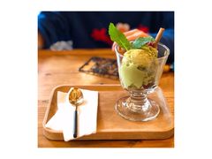 -西关84·History·Art·Cafe