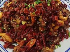 -黄桷树曹家私房菜(江与城店)