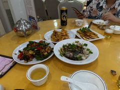 -鹏城人家海鲜酒家·23年老字号(较场尾店)