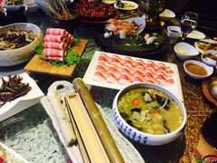 草原肥牛-慢丽江·云南野生菌土鸡锅(西山店)