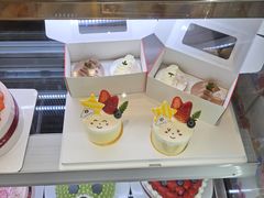 -花花卷卷·鲜食蛋糕(静安久光百货店)